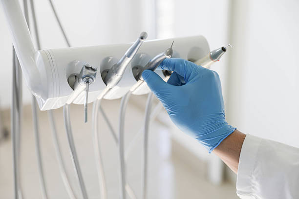 Professional Emergency Dentist technician working in Shelby, MS
